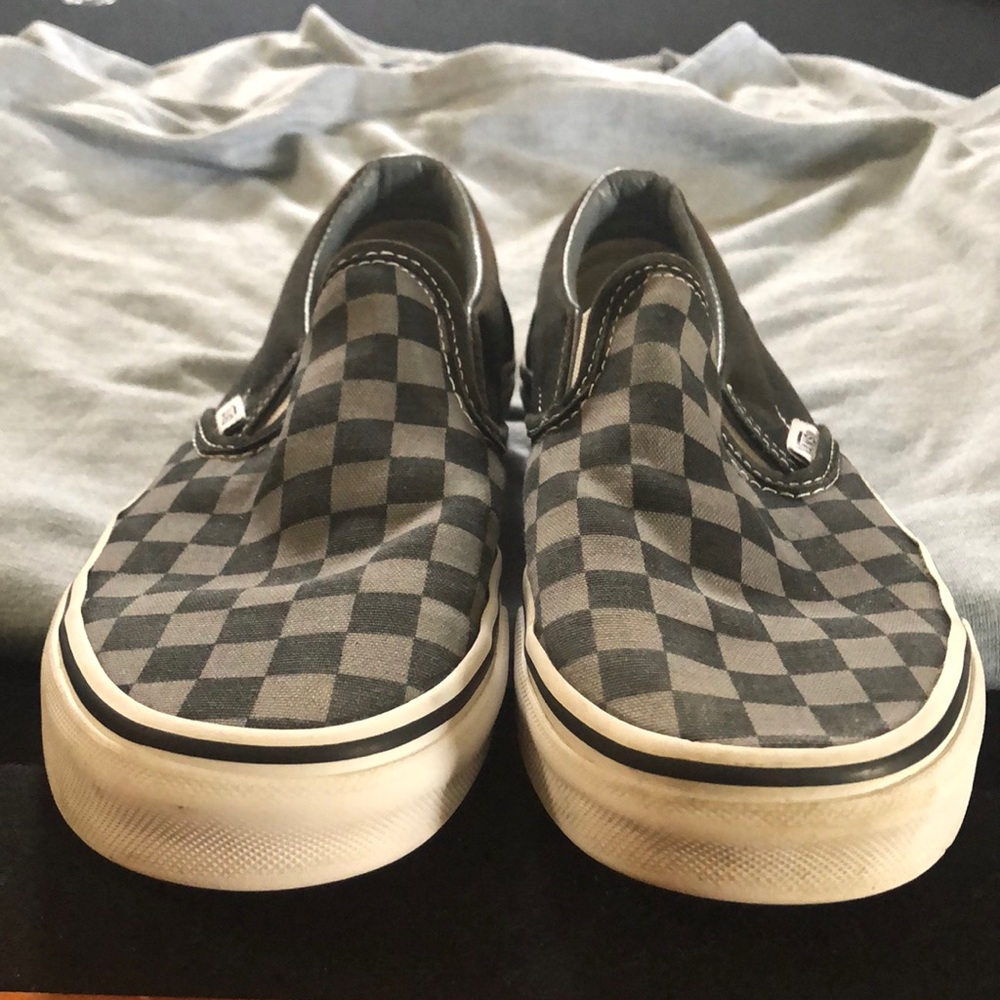 Girls Vans checkered women’s 6